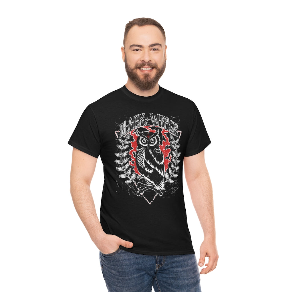 Black Wings | Owl | Unisex | Heavy Cotton | T-Shirt | Gothic | Nature